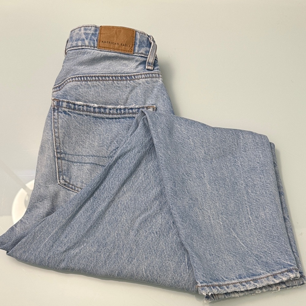 American Eagle Mom Jeans